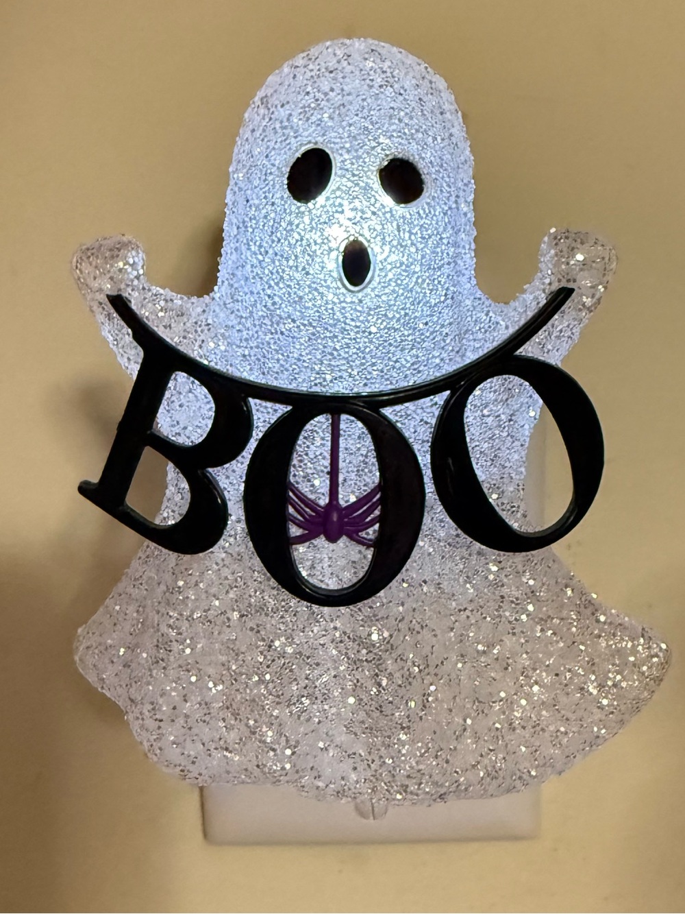 Bath & Body Works White Glitter Ghost Night Light wallflower with Black BOO